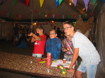 Shoot Yourself Stroet 2017