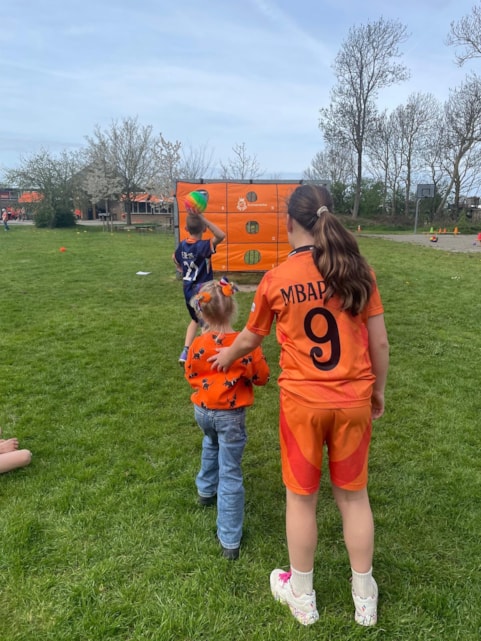 a1e458d6-4490-498f-9085-d1ae07eb8a29